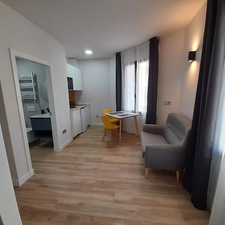 Apartamentos Recunchos Orense Kültér fotó