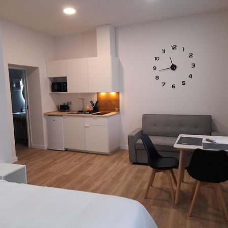 Apartamentos Recunchos Orense Kültér fotó