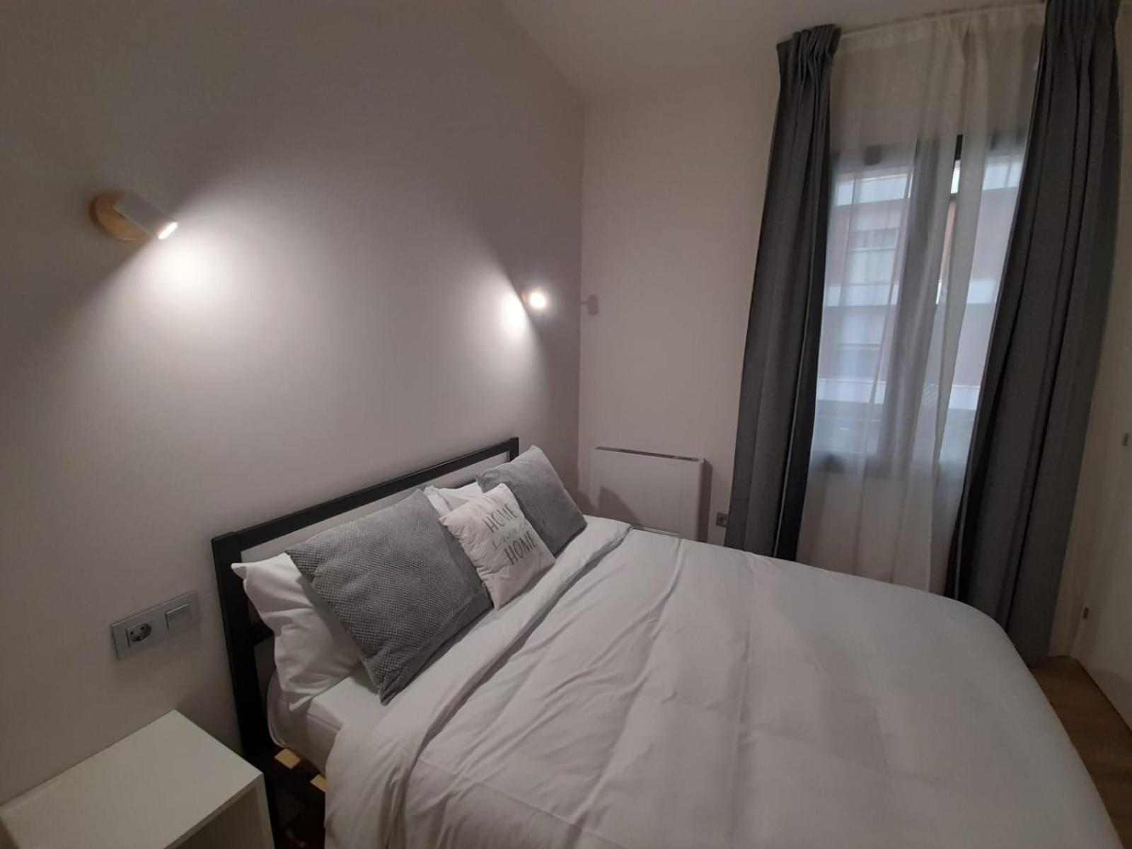 Apartamentos Recunchos Orense Kültér fotó