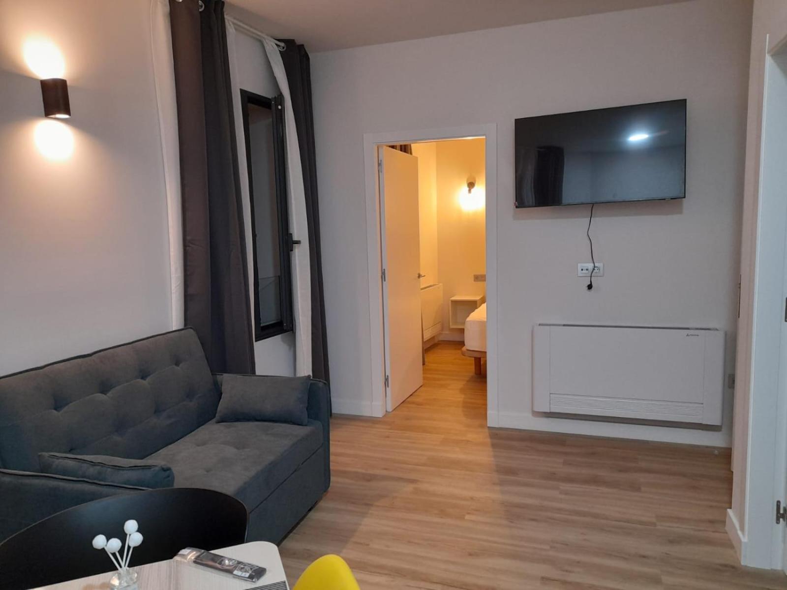 Apartamentos Recunchos Orense Kültér fotó