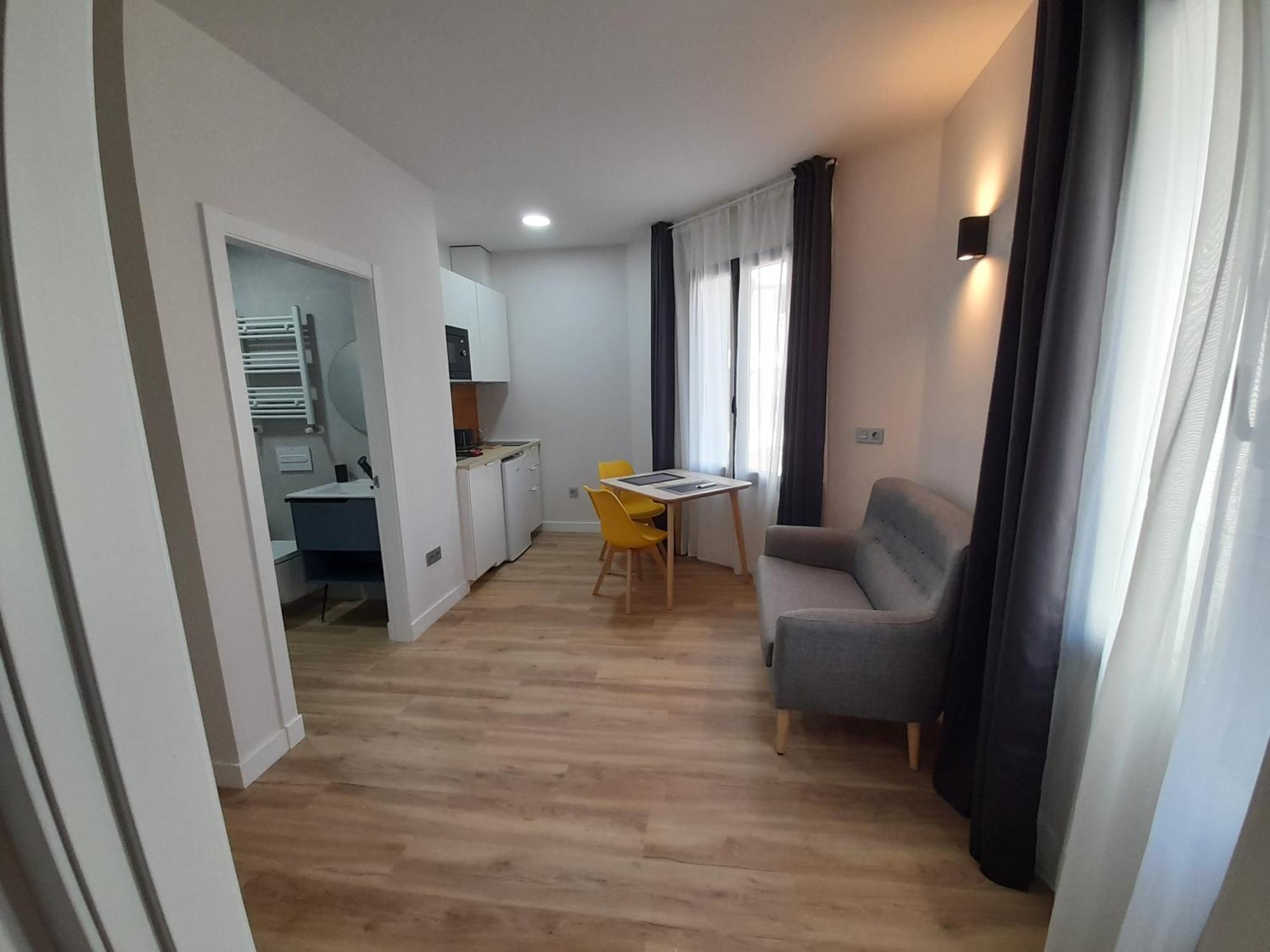 Apartamentos Recunchos Orense Kültér fotó