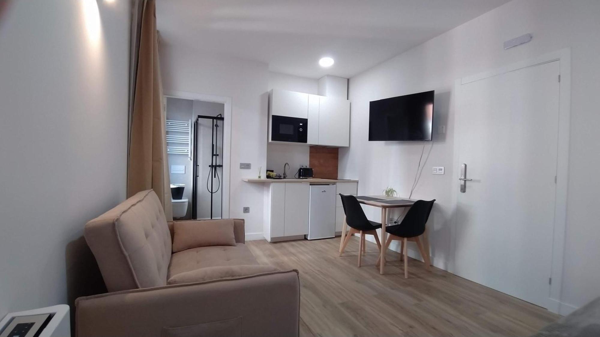 Apartamentos Recunchos Orense Kültér fotó