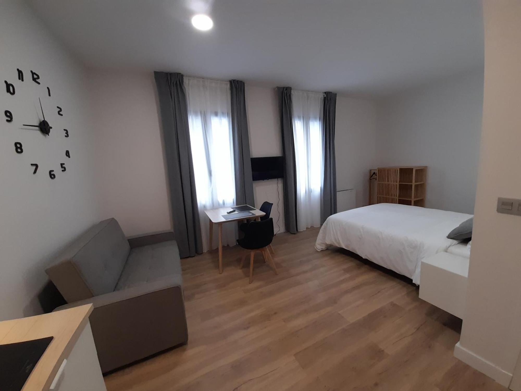 Apartamentos Recunchos Orense Kültér fotó